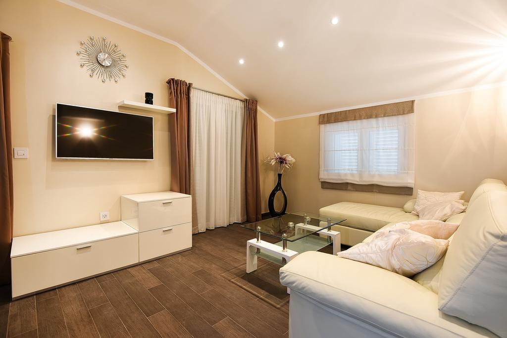 Apartments Villa Zlatko Zadar Room photo